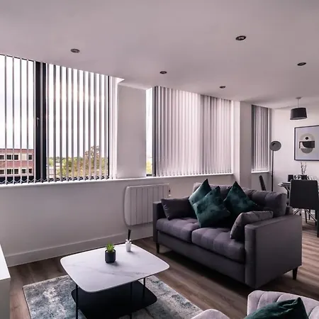 Apartment Zeni, Alexandra Rise Slick 1 Bed