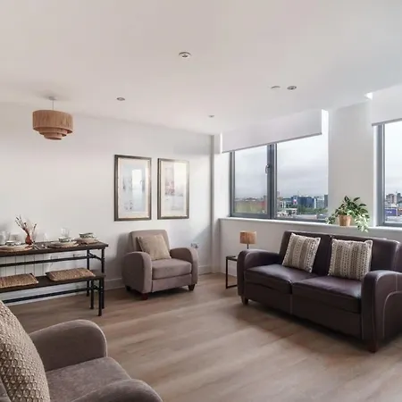Zeni, Alexandra Rise Fab 1br Flat Апартаменты Манчестер