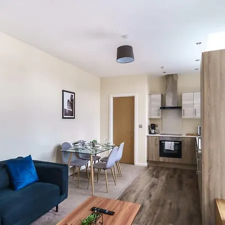 Bright 2 Bedroom In Manchester