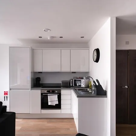 Apartamento Zeni, Alexandra Rise Neat 1 Bed *