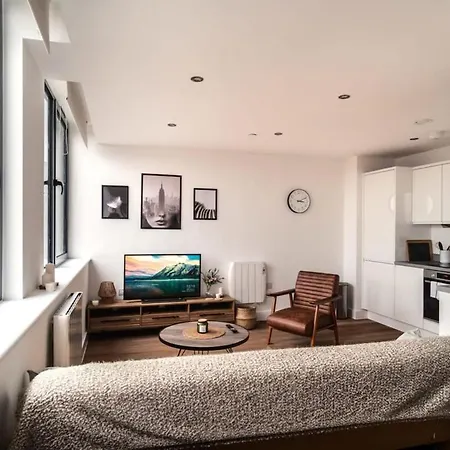 Stayzeni, Alexandra Rise Super 1 Bed Appartement