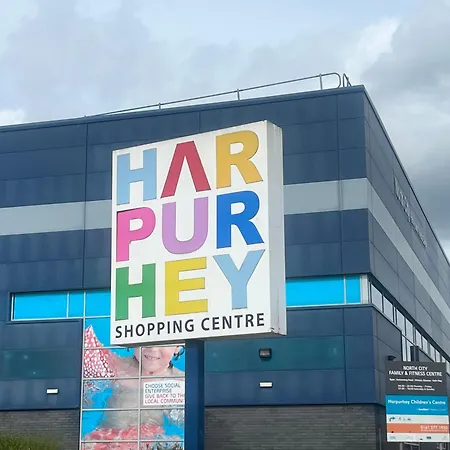 Charming 2-bedroom In Mánchester