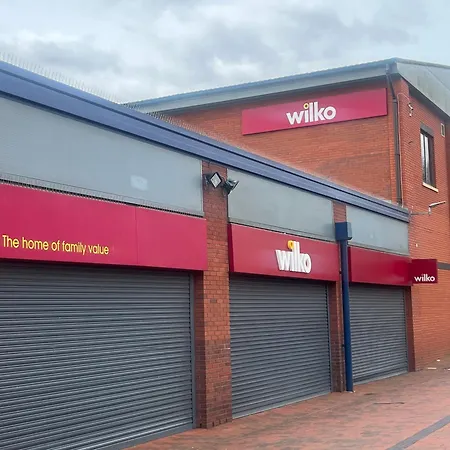 Charming 2-bedroom In Apartamento