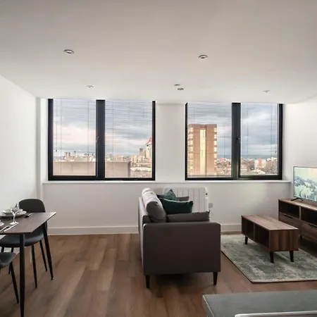 Zeni, Alexandra Rise Modern 1 Bed Appartement Manchester