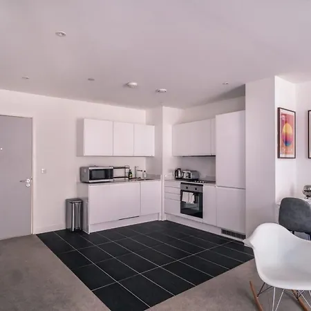 Spacious 1 Bed In
