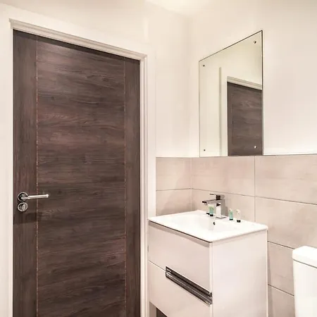 Διαμέρισμα Stayzeni, Alexandra Rise Cool 1 Bed