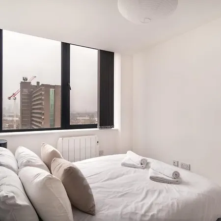 Stayzeni, Alexandra Rise 1br Flat * Manchester