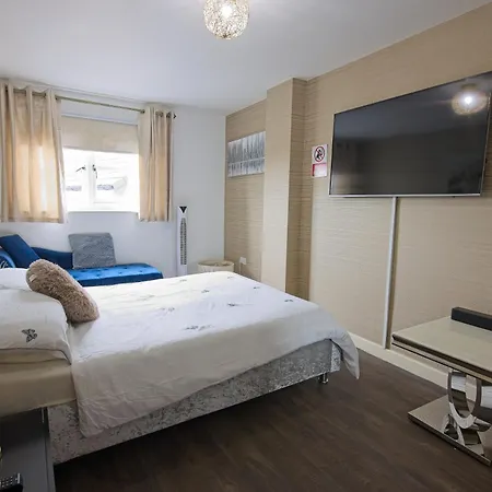 アパート Retreat - Modern 2br