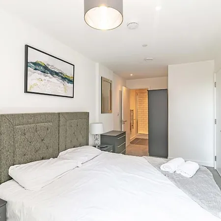 Stylish 2 Bedroom By Old Trafford * Manchester