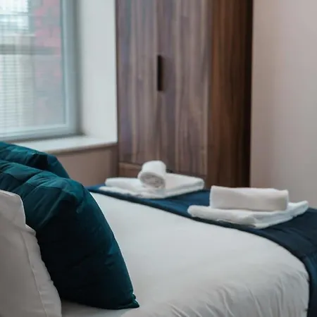 Apartment Contemporary 2 Bed - Sleeps 4