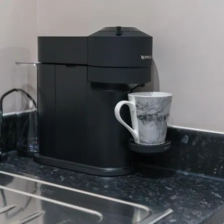 Fantastic 1 Bedroom Apartmán *
