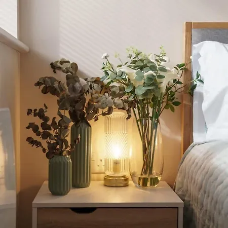 Fantastic 1 Bed - Sleeps 3 Manchester