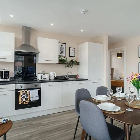 2 Bedroom Modern In *