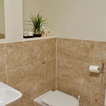 1 Bedroom In Manchester