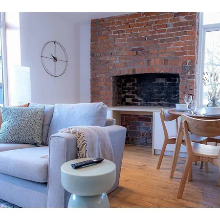 Apartment Churchside In Eccles Near Trafford And Salford Manchester