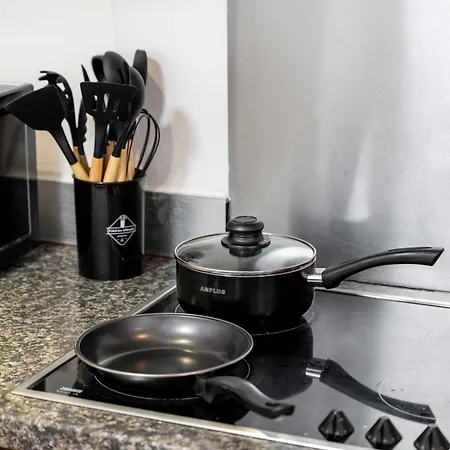 Modern 2bed Northern Quarter, Long Stays, Contractors *