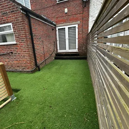아파트 Lovely 5br In Manchester. Close To The *