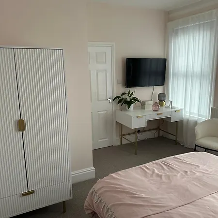 Guest house In Manchester