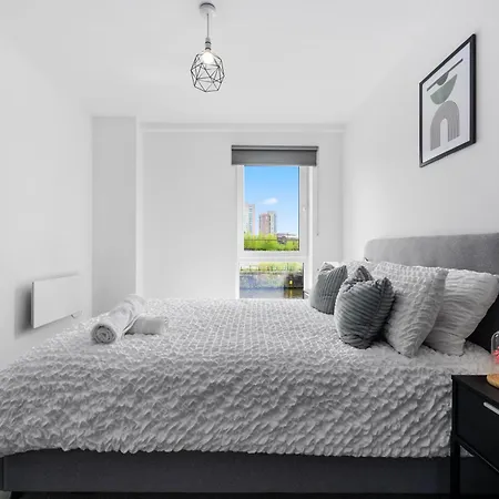 Harboview Haven Waterfront * Manchester