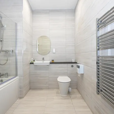 Superb 2bd In China Town Manchester