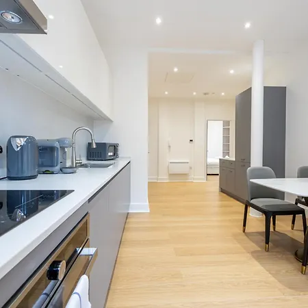 Amazing 1bd China Town マンチェスター