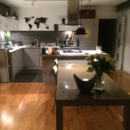 Apartment Ancoats Getaway With Terrace And Hot Tub Manchester