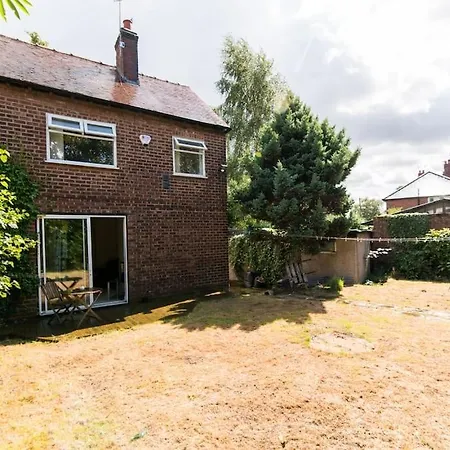 Fantastic, Modern 3 Bedroom House