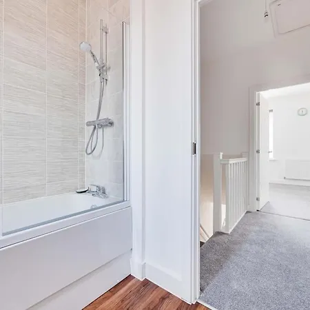 Apartament Shindex