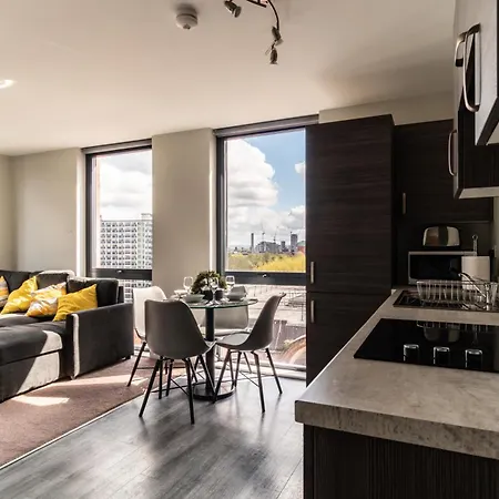Prime Location 1 Bed Penthouse * 맨체스터