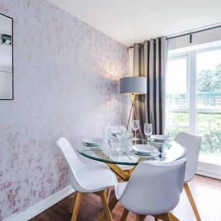 Near Centre, Etihad, Coop Live Apartman Manchester