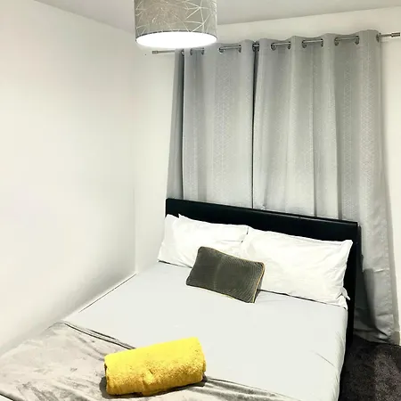 Kwatera prywatna Private Luxury Br Near Etihad Stadium Manchester