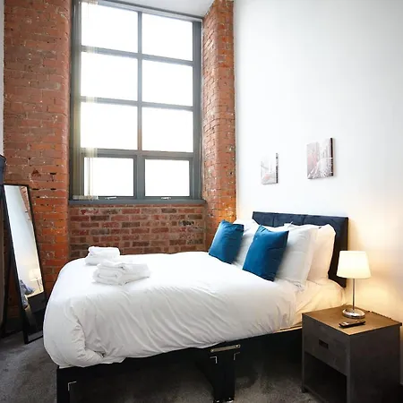 The Larimar Manchester