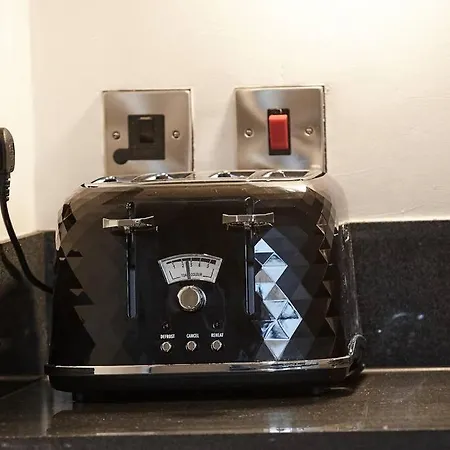 The Opal Μάντσεστερ