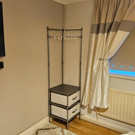 Bespoke Salford Quays - Garden, Wifi And Parking マンチェスター