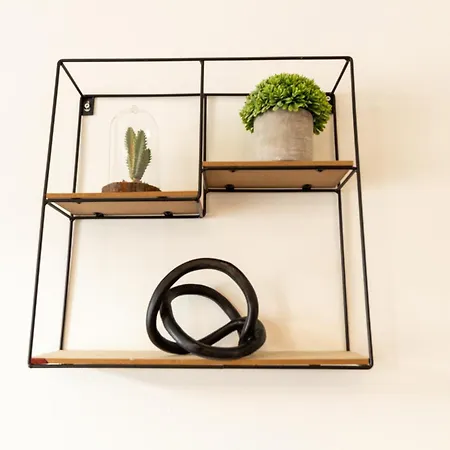Cosy & Compact In Swinton 아파트