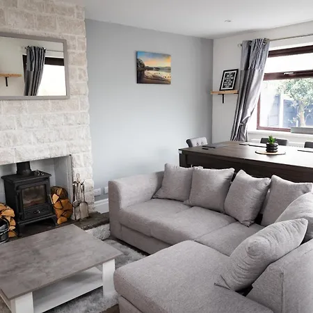 Nyaraló Carpe Diem - Stunning 4 Bed With Games Table *