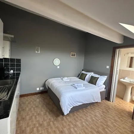 Pensionat - Free Parking *