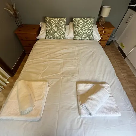 Guest house - Free Parking Manchester