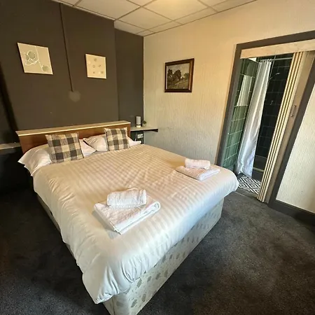 - Free Parking * Manchester