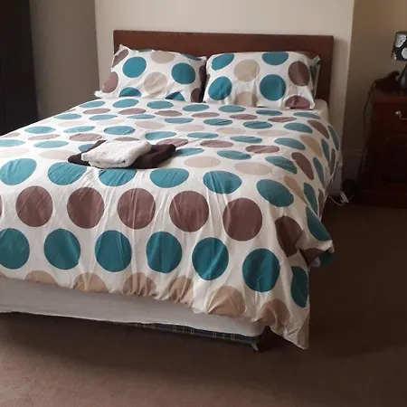 Tramnear House Guest house Sale