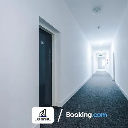 Media City Apt Sleeps8, 25 Percent Off For Monthly Stays, Business & Leisure Appartement Manchester