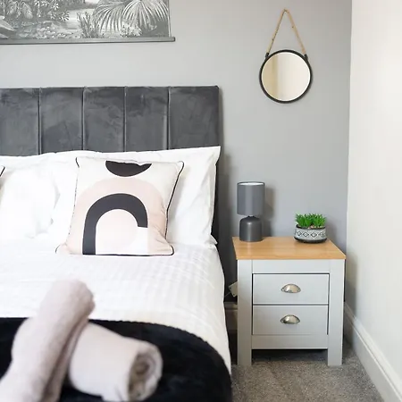 Ideal Near Etihad Feriehus Manchester