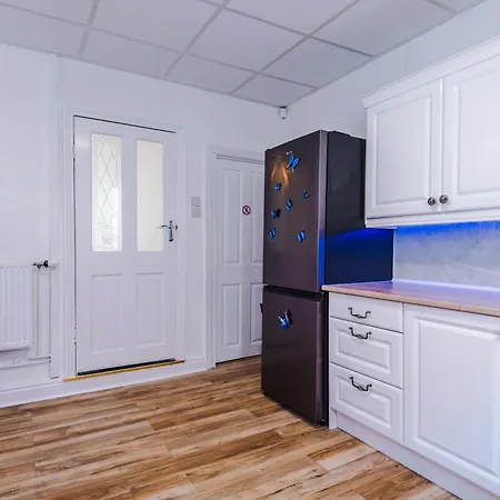 The Retreat Near Salford Quays Дом отдыха