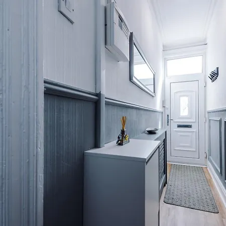 The Retreat Near Salford Quays Holiday home Manchester