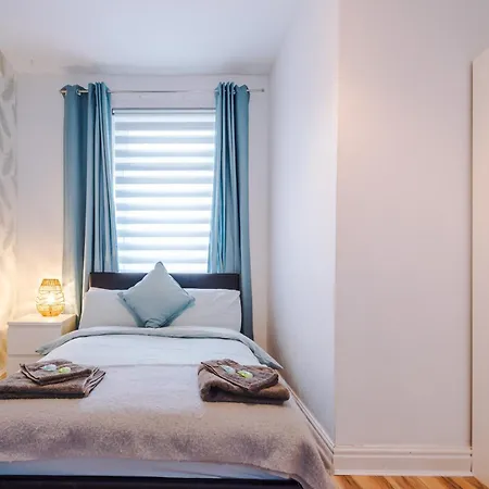 Semesterbostad 4 Bedroom Victorian House *