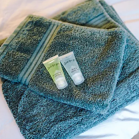 4 Bedroom Victorian House *