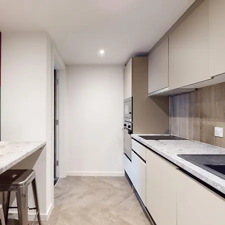 For Students Only Canvas アパート *