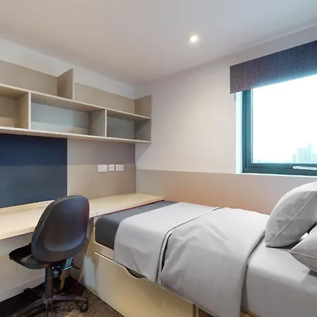 Apartamento For Students Only Canvas