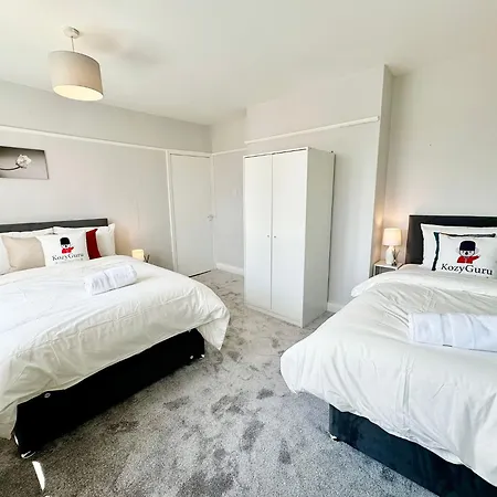 Kozyguru Spacious 3 Bedroom 8ppl Hse 50% Off Long *