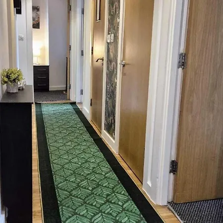 Penthouse- 2 Bedroom מנצ'סטר